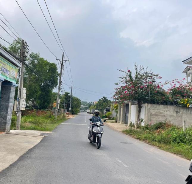 nhà đẹp giá rẻ tại hòa lợi xã bến cát bình dương 