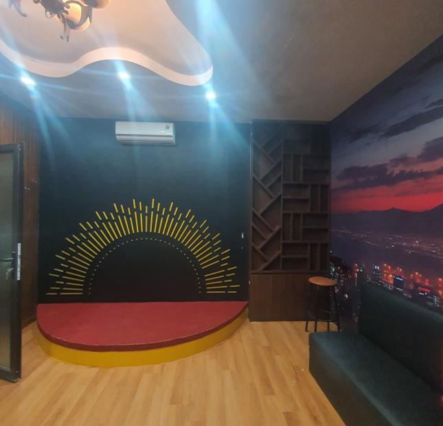 Bán nhà mặt phố Linh Lang, Ba Đình kinh doanh vip 60m2 MT 5.8 xây 6 tầng 092.921.8668 