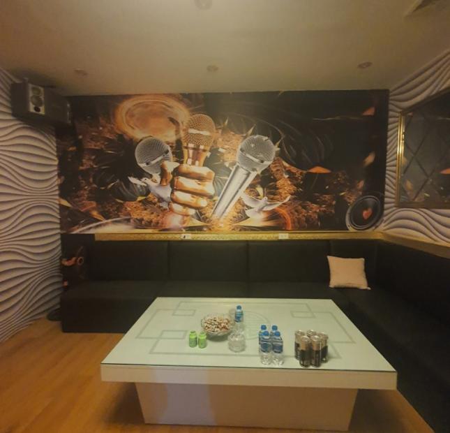 Bán nhà mặt phố Linh Lang, Ba Đình kinh doanh vip 60m2 MT 5.8 xây 6 tầng 092.921.8668 