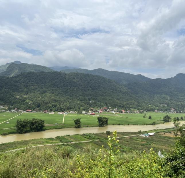 Đất nền Hà Giang giá rẻ. Bán gần 1000m2 view sông Miện