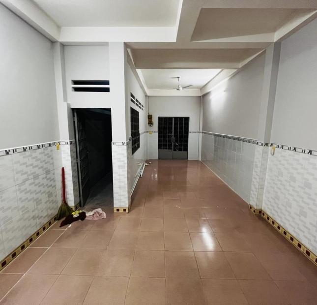 Gấpbán nhà cách 20m ra NguyễnVănNghi Chợ Gòvấp 65m 3tầng Giá 6tỷ8TL.