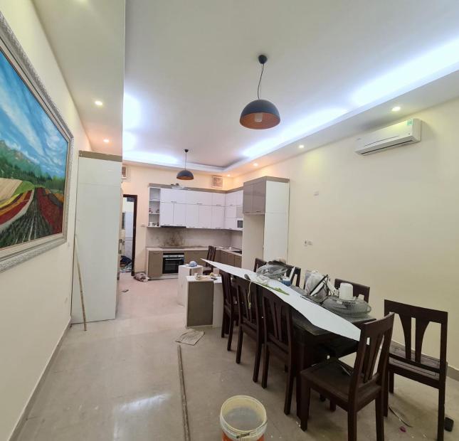 bán nhà Xã Đàn 2: ô tô, kinh doanh, gần hồ, thông thoáng