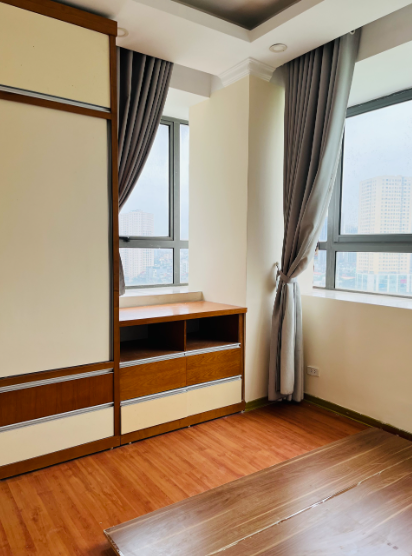 Hót! Hót! Hót! Chung Cư Golden west Hơn 2 Tỷ, 94m 3PN, Số 2 Lê Văn Thiêm.