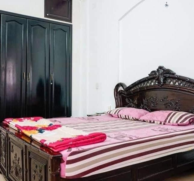 Chính chủ bán nhà HXH đường Nguyễn Xí,Phường 13,Bình Thạnh,82m2(5,5x13,5),2 lầu.Giá 6tỷ TL