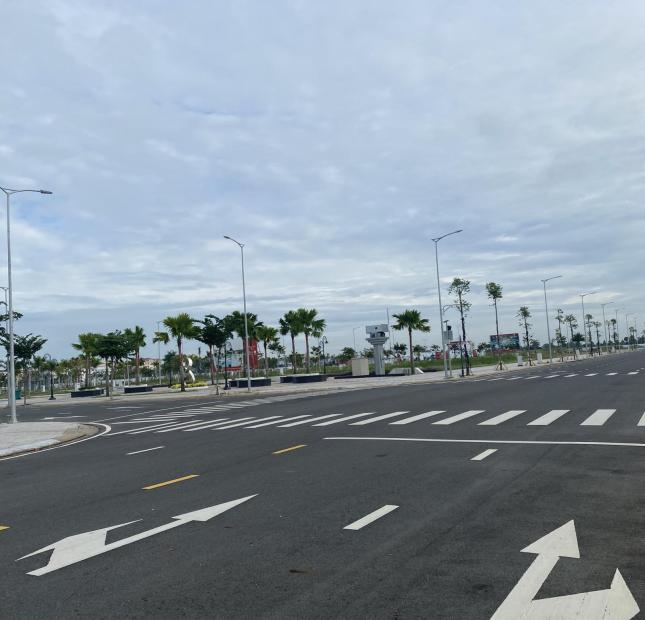 Giá đất trung tâm Thành Phố chỉ 750 triệu/nền 81m2, hạ tầng hoàn chỉnh, sổ hồng riêng