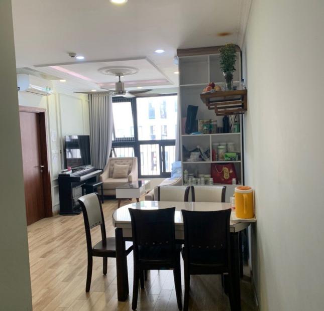 Chỉ việc đến ở! Cần bán gấp căn hộ đẹp Eco Lake View 67.5m2, 2PN 2WC, có logia, full nội thất đẹp