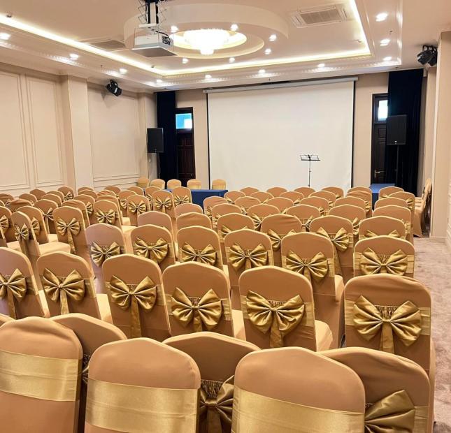Bán tòa nhà mặt tiền đường Lê Thúc Hoạch, Tân Phú 8 Lầu , giá 43 tỷ.