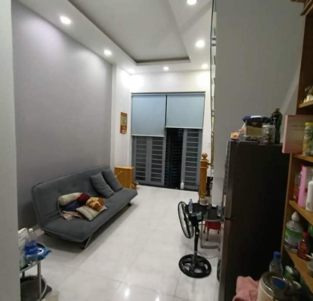 Bán nhà Lê Văn Sỹ - Quận 3- 69m2- Nở hậu 