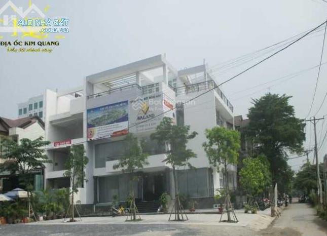 Bán nhà phố MT Nguyễn Hoàng ngay metro An Phú, 7x20m sổ hồng hoàn Công HDT 80tr/th giá 44