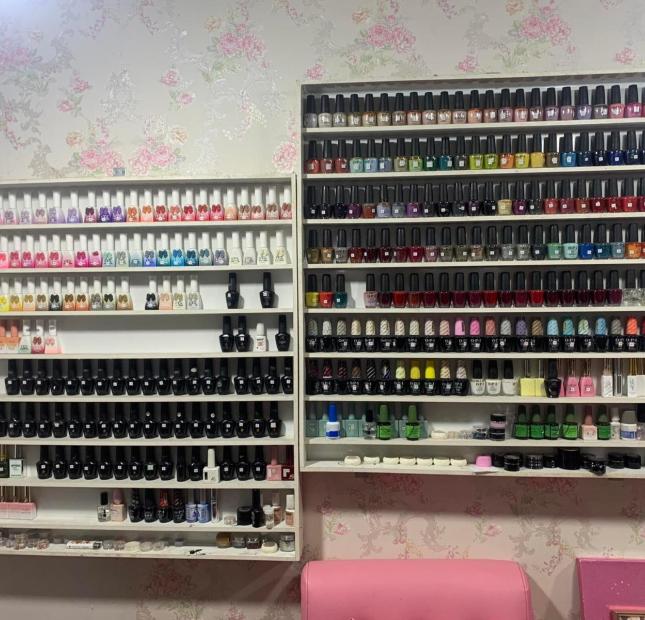 SANG LẠI TOÀN BỘ ĐỒ DÙNG TRONG TIỆM NAIL Ở TP HỒ CHÍ MINH