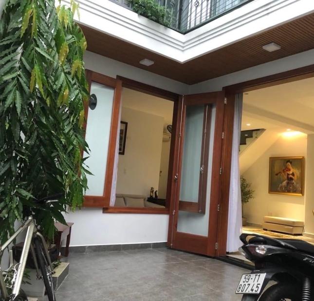 Bán nhà HXH khu VIP đường Hoàng Hoa Thám,Phường 6,Bình Thạnh.74m2,ngang 10m.Giá nhỉnh 10ty