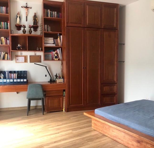 Bán nhà HXH khu VIP đường Hoàng Hoa Thám,Phường 6,Bình Thạnh.74m2,ngang 10m.Giá nhỉnh 10ty