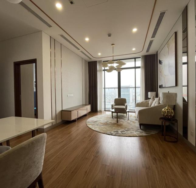 Bán Chung cư Cao cấp view hồ Thành Công, 3 phòng ngủ 125 m2 giá 15,8 tỷ