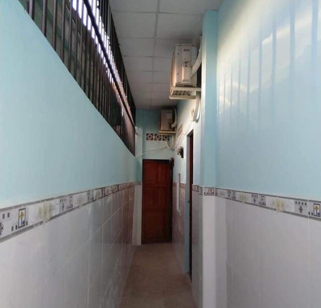 Bán nhà gồm 7 phòng đang cho thuê thu nhập cao đường Phan Văn Trị,Phường 11,BT.Giá 4tỷ6