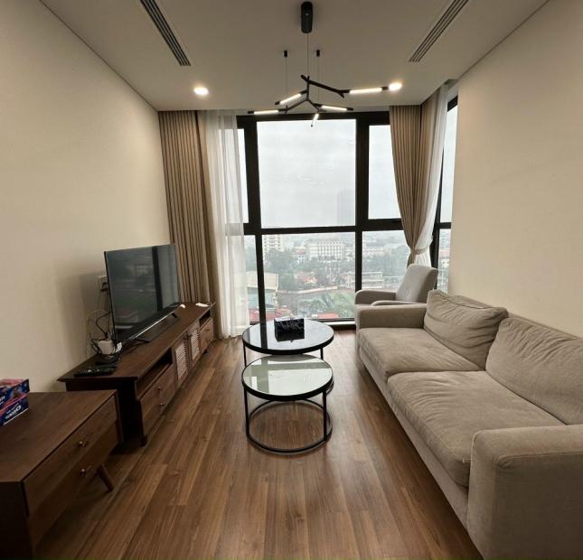 cho thuê 3pn 110m2 mipec xuân thủy giá thuê 19tr vào luôn lh 0394392185
