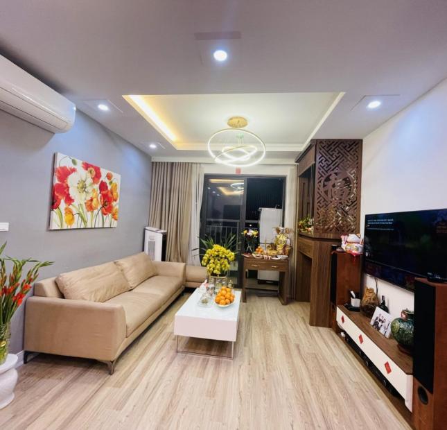 Chính chủ thiện chí bán căn 68m2, tầng thấp, cửa ĐN, SHCC, giá chỉ 3 tỷ CC Thanh Xuân Building