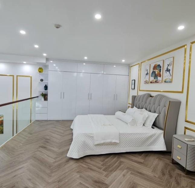 CẦN BÁN DUPLEX 2 NGỦ 150m2 CHỈ NGUYỄN XIỂN - HÀ NỘI