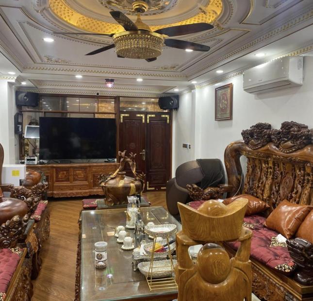 Bán nhà Lương Định Của 40m x 5 tầng giá 4.8 tỷ có chỗ đỗ ô tô
