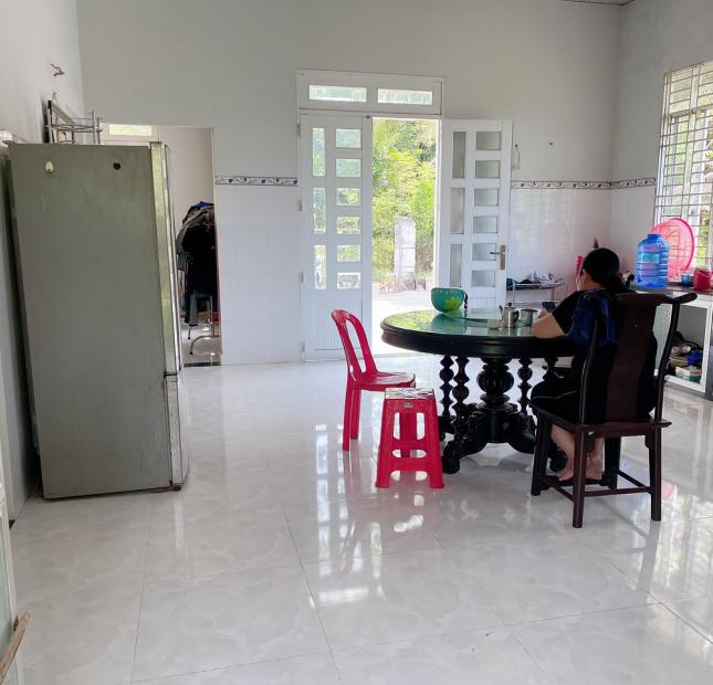 CHÍNH CHỦ BÁN NHANH Lô Đất Vị Trí Đắc Địa Tại Quới Thành - Châu Thành - Bến Tre