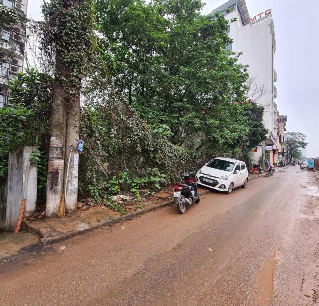 BÁN ĐẤT MẶT PHỐ ÂU CƠ. PHÍA TRONG ĐÊ. DT RỘNG 630M2. MT 20M. GIÁ THƯƠNG LƯỢNG MẠNH