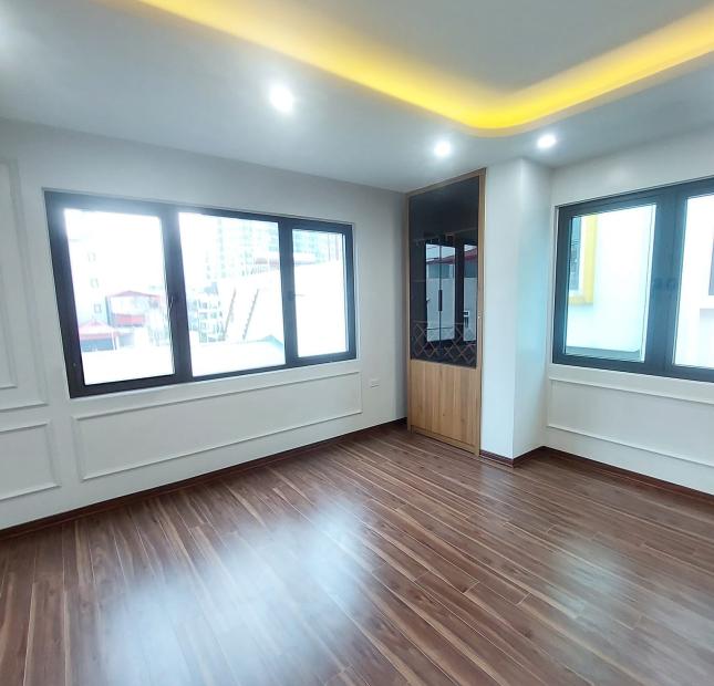 95m Mặt Tiền 6m Phố Lê Trọng Tấn Thanh Xuân. Nhà Phân Lô Ô Tô Tránh. Kinh Doanh Sầm Uất. Chủ Thiện