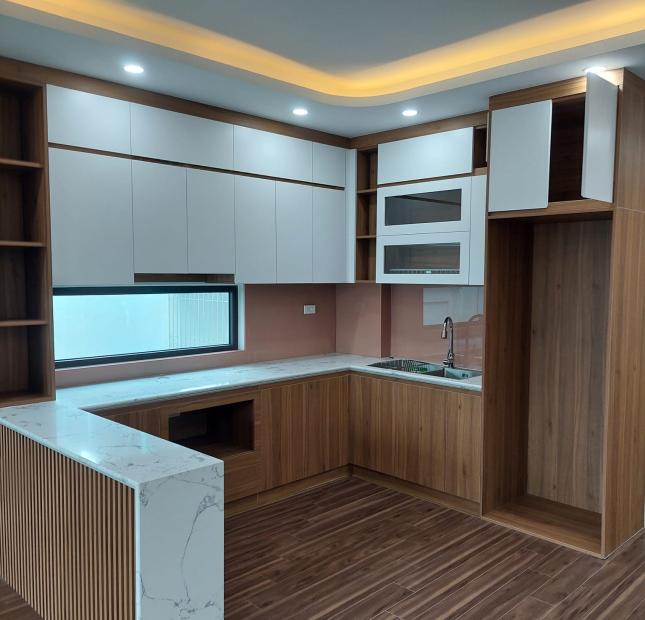 95m Mặt Tiền 6m Phố Lê Trọng Tấn Thanh Xuân. Nhà Phân Lô Ô Tô Tránh. Kinh Doanh Sầm Uất. Chủ Thiện