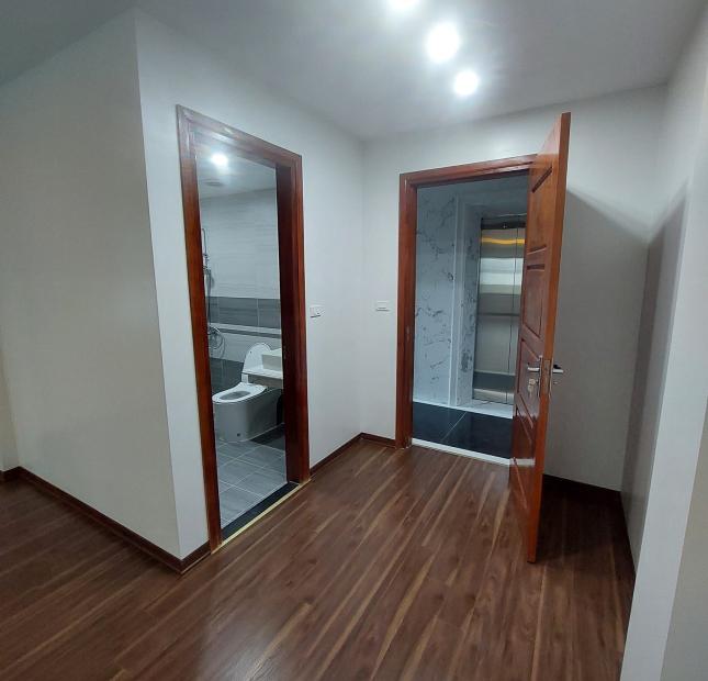 95m Mặt Tiền 6m Phố Lê Trọng Tấn Thanh Xuân. Nhà Phân Lô Ô Tô Tránh. Kinh Doanh Sầm Uất. Chủ Thiện