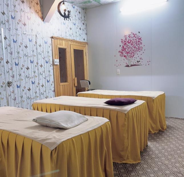 Sang Spa khách ổn định, đang hoạt động 4 năm