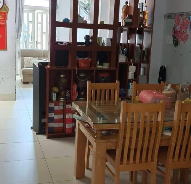 Bán nhà hẻm xe hơi Trịnh Đình Trọng ngay Âu Cơ - Lạc Long Quân, DT: 6/9x15m, 5T, 11.8 tỷ