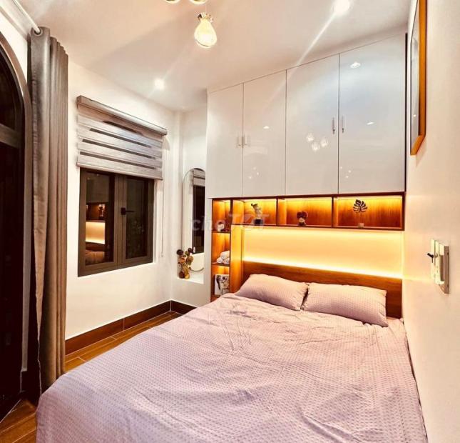 Bán nhà đẹp 3 lầu (4x15) 435/12 Lê Văn Thọ Phường 9 Gò Vấp (Làng Hoa) 8,8 tỷ - 60 m2