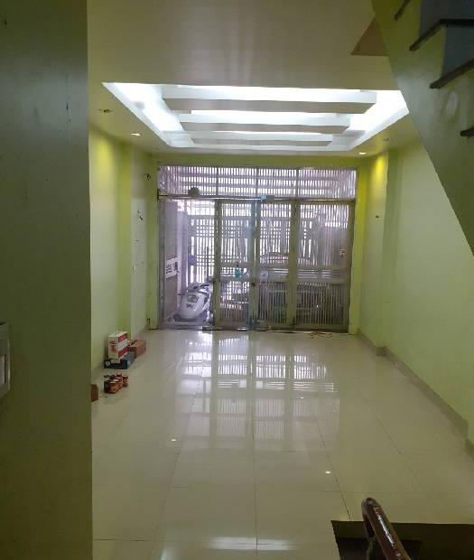 BÁN NHÀ YÊN LỘ MẶT ĐƯỜNG TRỤC CHÍNH HƯỞNG LƯU KHÔNG K D SẦM UẤT.HAI THOÁNG Ô TÔ VÀO NHÀ Dt 52 m2. Gía 5.7 tỷ.