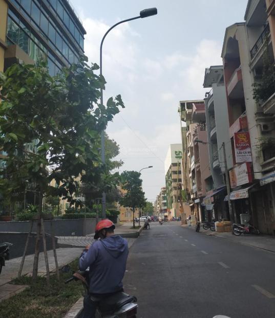Không lo làm chỉ lo du lịch nên đến lúc suy thoái kinh tế phải đau khổ bán nhà gấp với giá cực rẻ