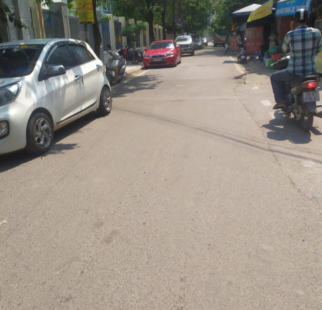 Bán đất mặt đường Phương Canh 36M, Kinh doanh, ô tô đỗ cửa, tiện ích tốt