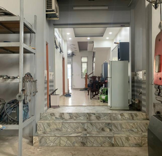 Bán nhà 1 trệt lầu ,đường 11 linh xuân , dt 686m2 , giá 14 tỷ