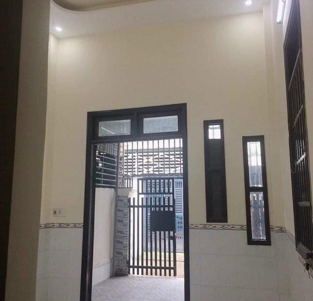 Cần Bán Nhà Sổ Riêng Phước Tân, Dt: 115m, GIá 1.6 tỷ 3pn/ 1 tolet/ 1WC Đường Bê Tông Chạy ra tới chợ