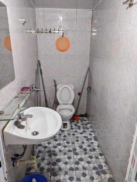 Bán nhà tầng 3 tập thể đài THVN Ngõ 124 phố  Vĩnh Tuy - Hai Bà Trưng.