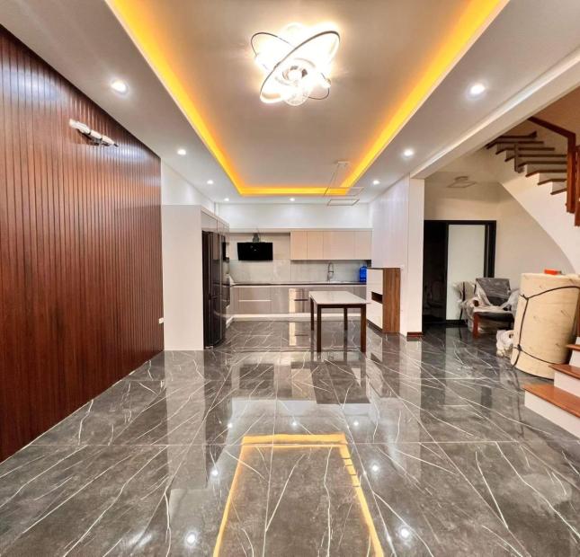 Bán nhà mặt ngõ Trần Duy Hưng 52mx5T KD 2m ra mặt phố ngõ thông sổ vuông hơn 6 ty 0969040000