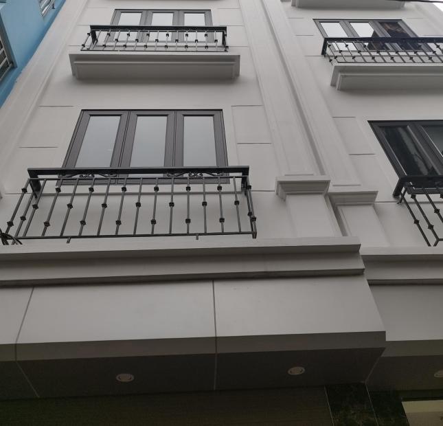 Bán nhà Phố Vạn Phúc –  Hà Đông (45m2,4PN,4 tỷ x), ô tô vào gần nhà, lh 0943-075-959