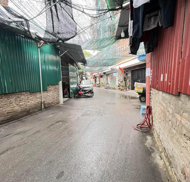 Bán nhà ngõ 255 Yên Hoà 80m x 6 tầng, mt: 7.3m, ô tô thang máy