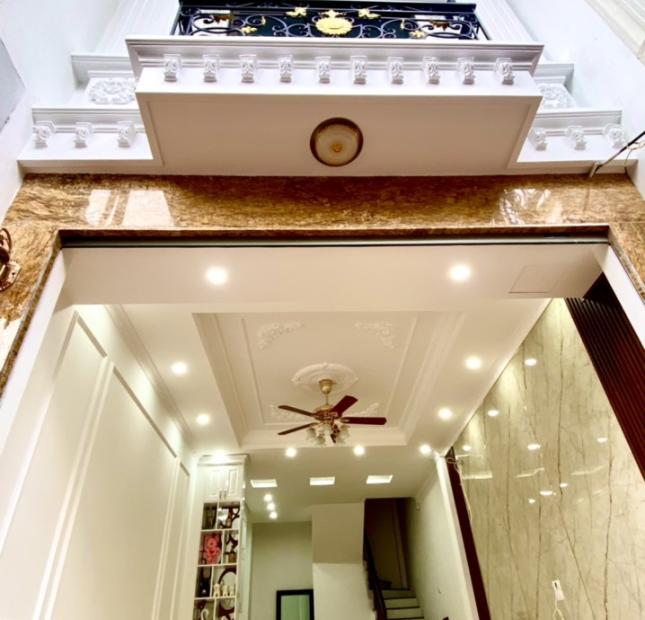 NGỌC THUỴ - 5 TẦNG MỚI - Ô TÔ 4 CHỖ VÀO NHÀ - VIEW SÔNG ĐUỐNG - GIÁ RẺ