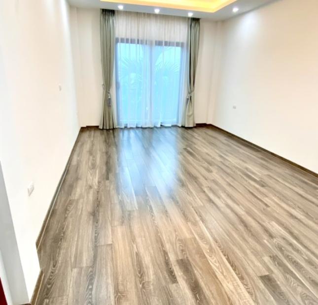 NGỌC THUỴ - 5 TẦNG MỚI - Ô TÔ 4 CHỖ VÀO NHÀ - VIEW SÔNG ĐUỐNG - GIÁ RẺ