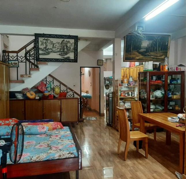 Bán nhà 3 tầng diện tích khủng 6x20 Âu Dương Lân, ô tô quay đầu chỉ 10.9tỷ