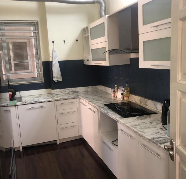 Chính chủ cần bán căn hộ KĐT Ciputra căn góc tòa E1 153m 4PN full đồ view đẹp. 0961127399