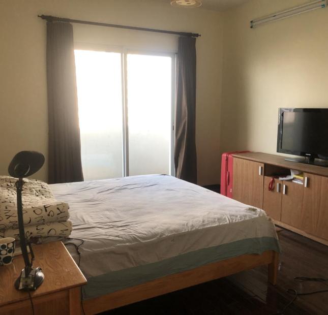 Chính chủ cần bán căn hộ KĐT Ciputra căn góc tòa E1 153m 4PN full đồ view đẹp. 0961127399