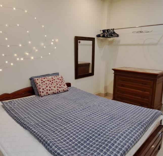Cho thuê gấp căn hộ 60m2 1PN, 1K full đồ đẹp tại ngõ 603 Lạc Long Quân. Chỉ 10 tr