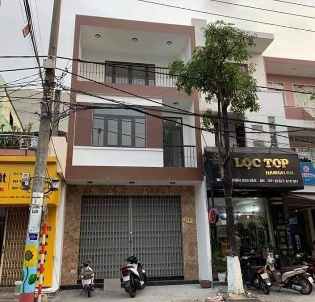 Bán nhà mặt tiền Nguyễn Khuyến, Bình Thạnh 4,4x14m 6 lầu giá 10,6tỷ