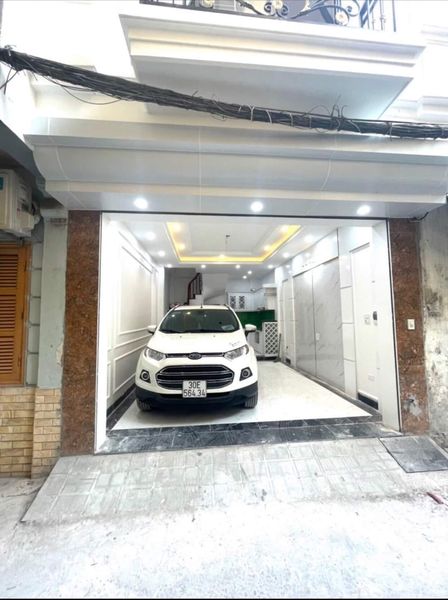 LÕI THANH XUÂN - Ô TÔ VÀO NHÀ NGÕ THÔNG - KINH DOANH - HÀNG XÓM Royal City 6.19 tỷ 