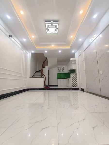 LÕI THANH XUÂN - Ô TÔ VÀO NHÀ NGÕ THÔNG - KINH DOANH - HÀNG XÓM Royal City 6.19 tỷ 