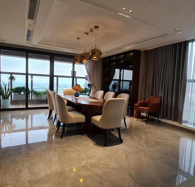 Nhà em bán lại căn hộ Duplex 220m2,3pn siêu rộng đẹp phố Xuân La Tây Hồ giá 30tr/m2.LH 0888486262