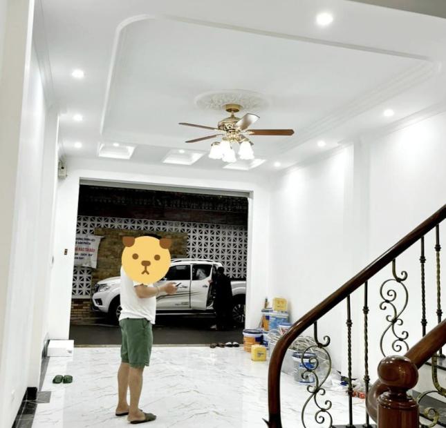 BÁN NHÀ MẶT PHỐ NGUYỄN CHÍNH 66M2 5 TẦNG THANG MÁY –Ô TÔ DỪNG ĐỖ – KINH DOANH VP - 11.8 TỶ